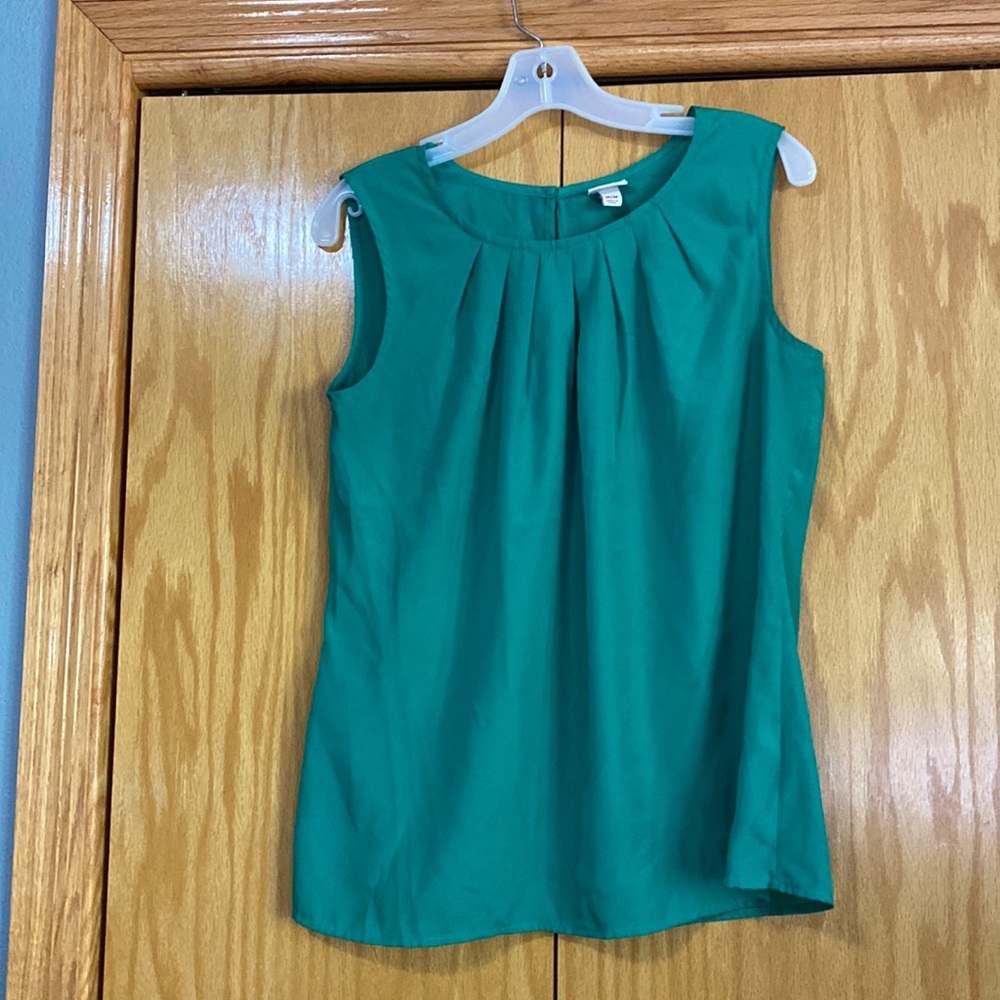 Womens green tank top